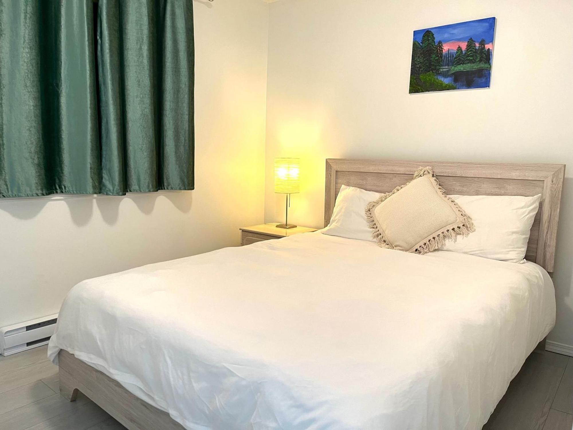 Hotel Summer Breeze à Sooke Extérieur photo